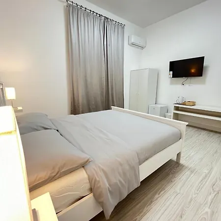 The House Of Brindisi Bed & Breakfast Rome